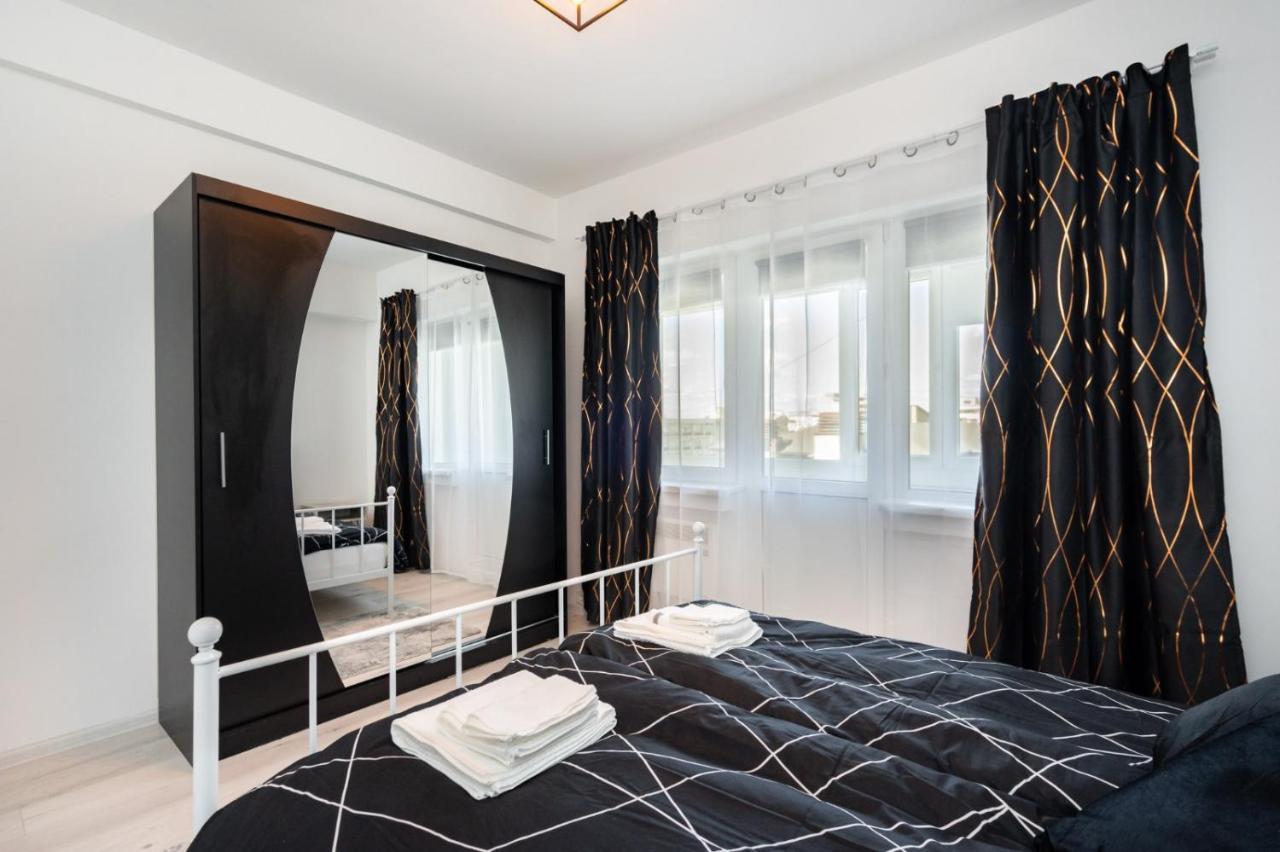 Spacious And Cozy Apartment In Central بوخارست المظهر الخارجي الصورة
